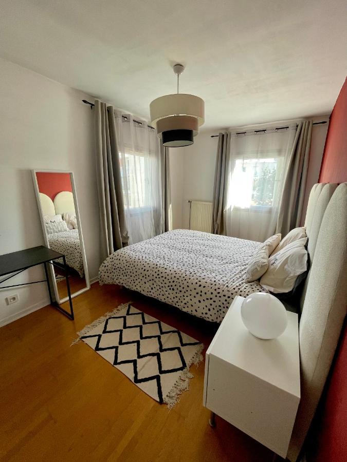 サン＝ドニLe Duplex Paris Basilique Stade De Franceアパートメント エクステリア 写真